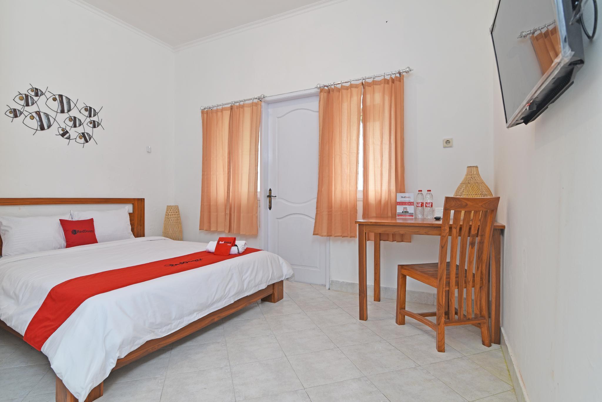 Reddoorz @ Jalan Gatot Subroto Denpasar Hotel Exterior foto
