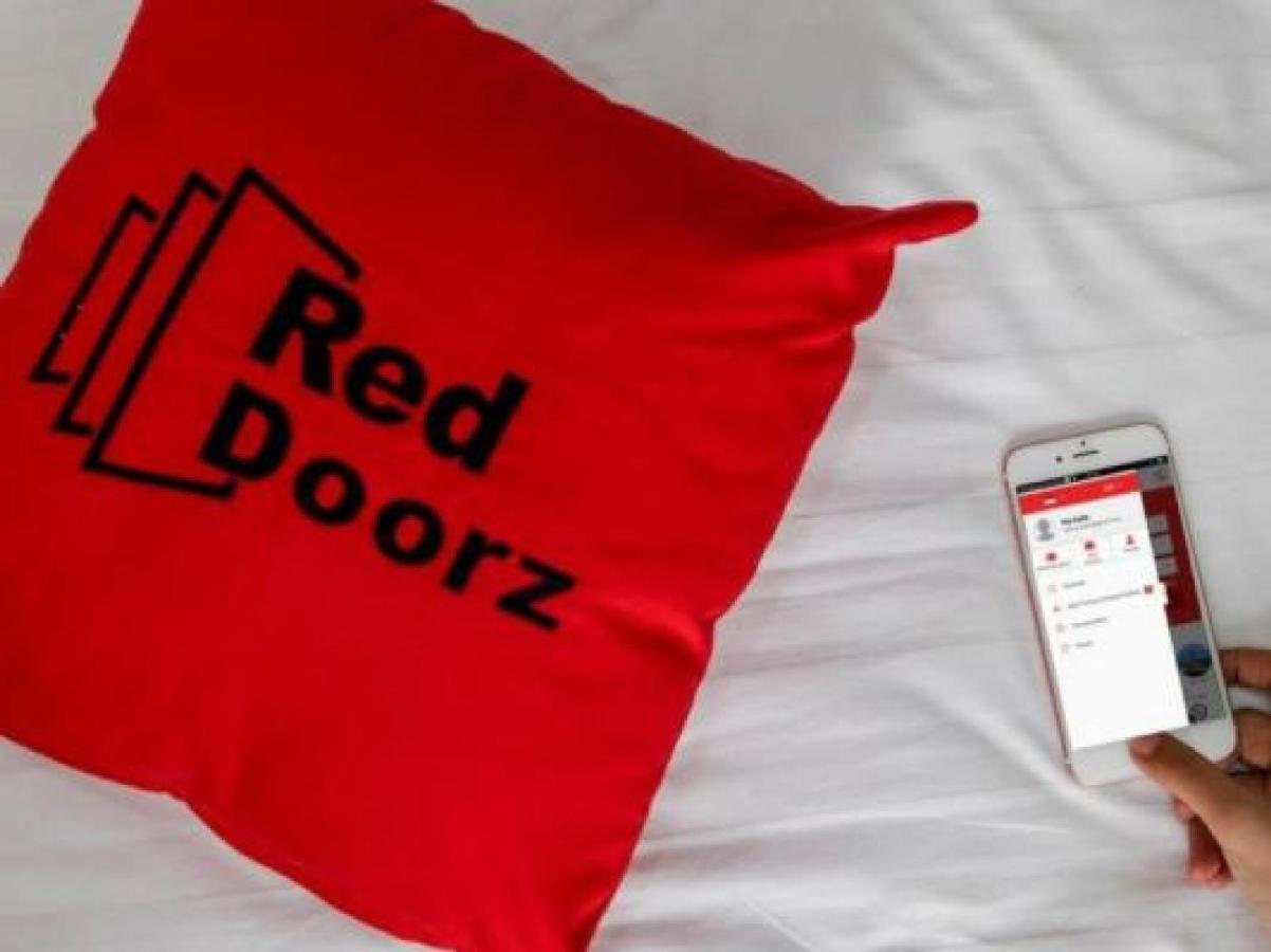 Reddoorz @ Jalan Gatot Subroto Denpasar Hotel Exterior foto